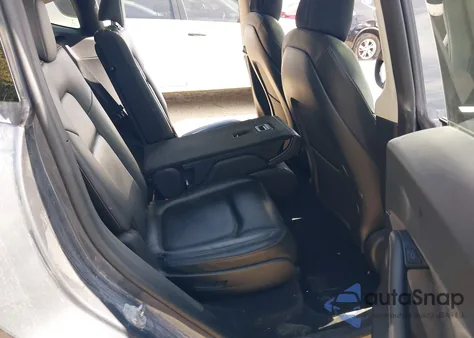 2022 Tesla Model Y Long Range Dual Motor All-Wheel Drive из США, поврежденный, VIN 7SAYGAEE2NF484192